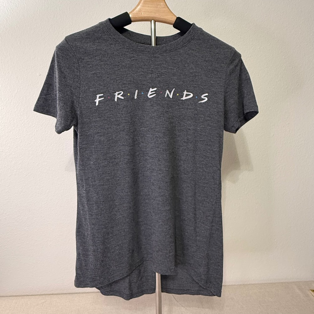 Friends TV Show Graphic Tee Heather Gray Crewneck Short Sleeve T-Shirt Womens